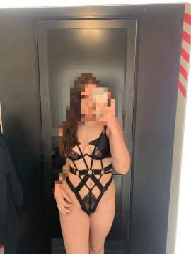 Gina aus Nordrhein-Westfalen,Deutschland